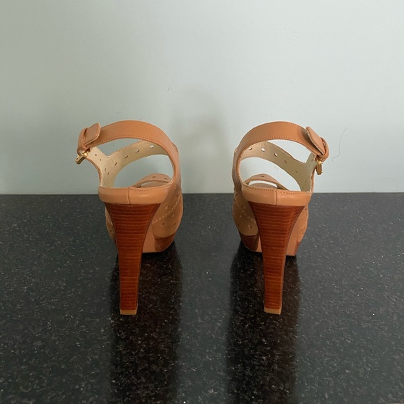 Stuart Weitzman Nude Leather Mary Jane Heels - Picture 4 of 5